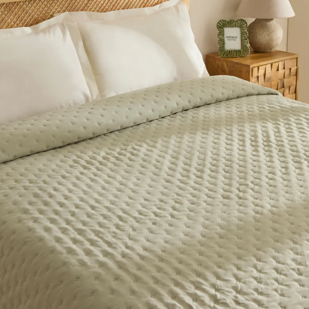 Karaca Breezy Tagesdecke Salbeigrün 160x240 cm Salbeı Grün New