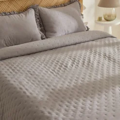 Karaca Fiona Bettüberwurf Set 230x240cm + 2(50x70) cm Grau Discount