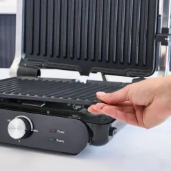 Karaca Homend Grilliant 1366H Toaster und Grill mit herausnehmbarer Gusseisenplatte und Edelstahlgehäuse Hot