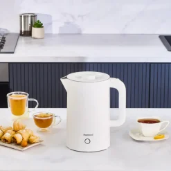 Karaca Homend Heatrow Cooltouch Wasserkocher 1,7L – Doppelwand, Leiser Betrieb, Cool-Touch-Gehäuse, Edelstahl, 2200W Schnellkochfunktion, Dreifachschutz, Weiß Best