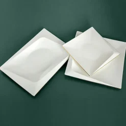 Karaca Jumbo Fold Gold 58-teiliges eckiges Tafelservice für 12 Personen Online