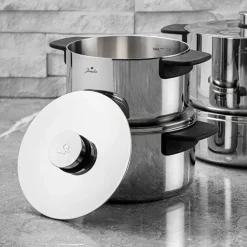Karaca Jumbo Infinity 3PLY 8-teiliges Edelstahl-Kochgeschirrset mit Induktionsboden Outlet