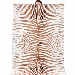 Karaca Kaşmir Halı Dekorativ Art Trend Snow Tiger Teppich 120x180 cm Multıfarben
