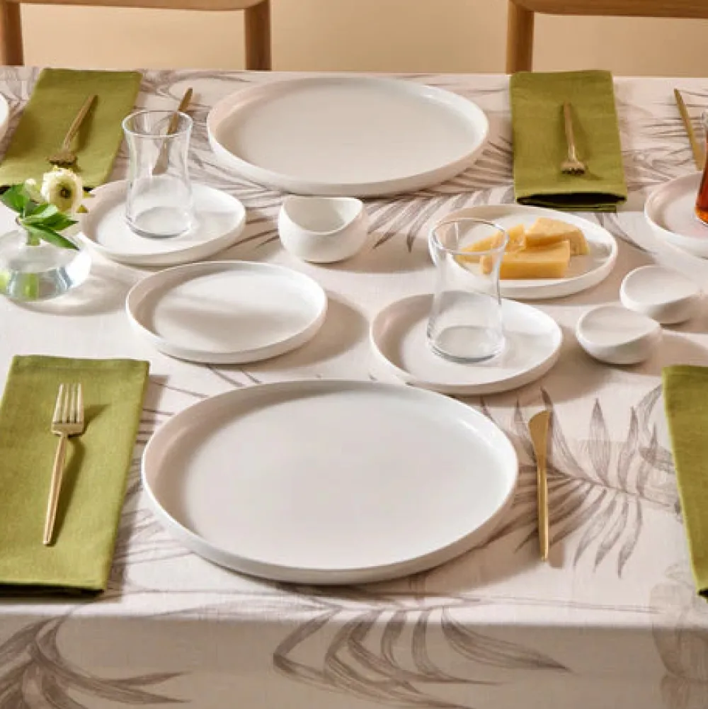 Karaca Bone China Olla 28-teiliges Servierset für 6 Personen, Weiß Discount