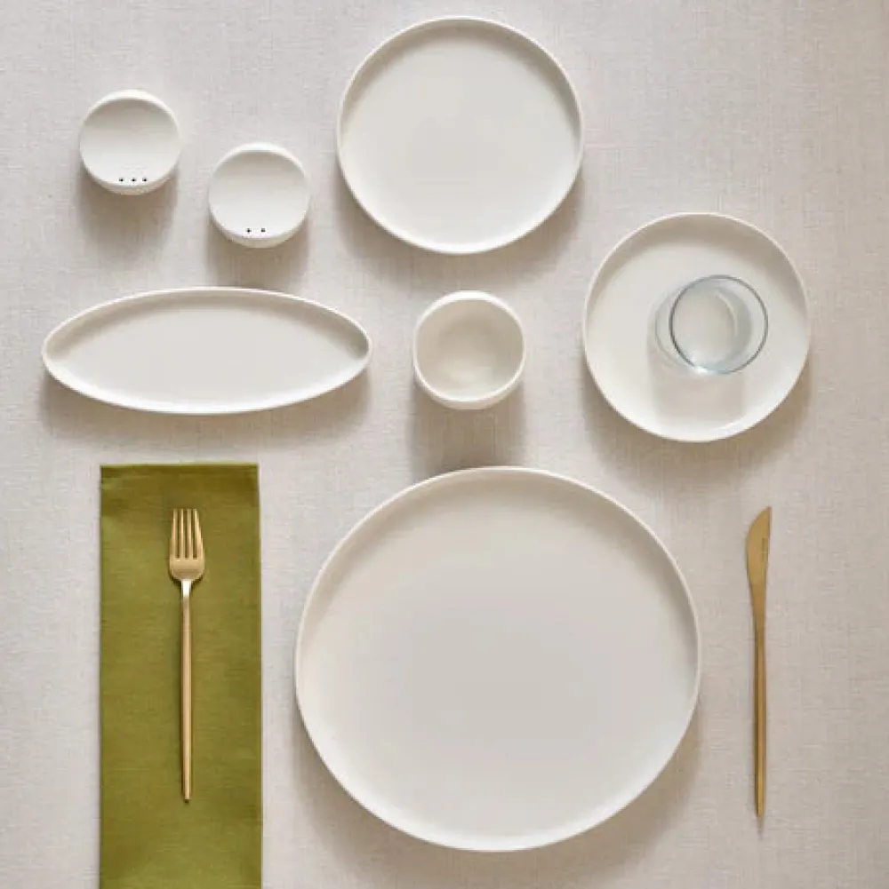 Karaca Bone China Olla 28-teiliges Servierset für 6 Personen, Weiß Discount