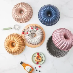 Karaca Cake Pro Sliced Dunkelblau Gusskuchenform Marıne02 Discount