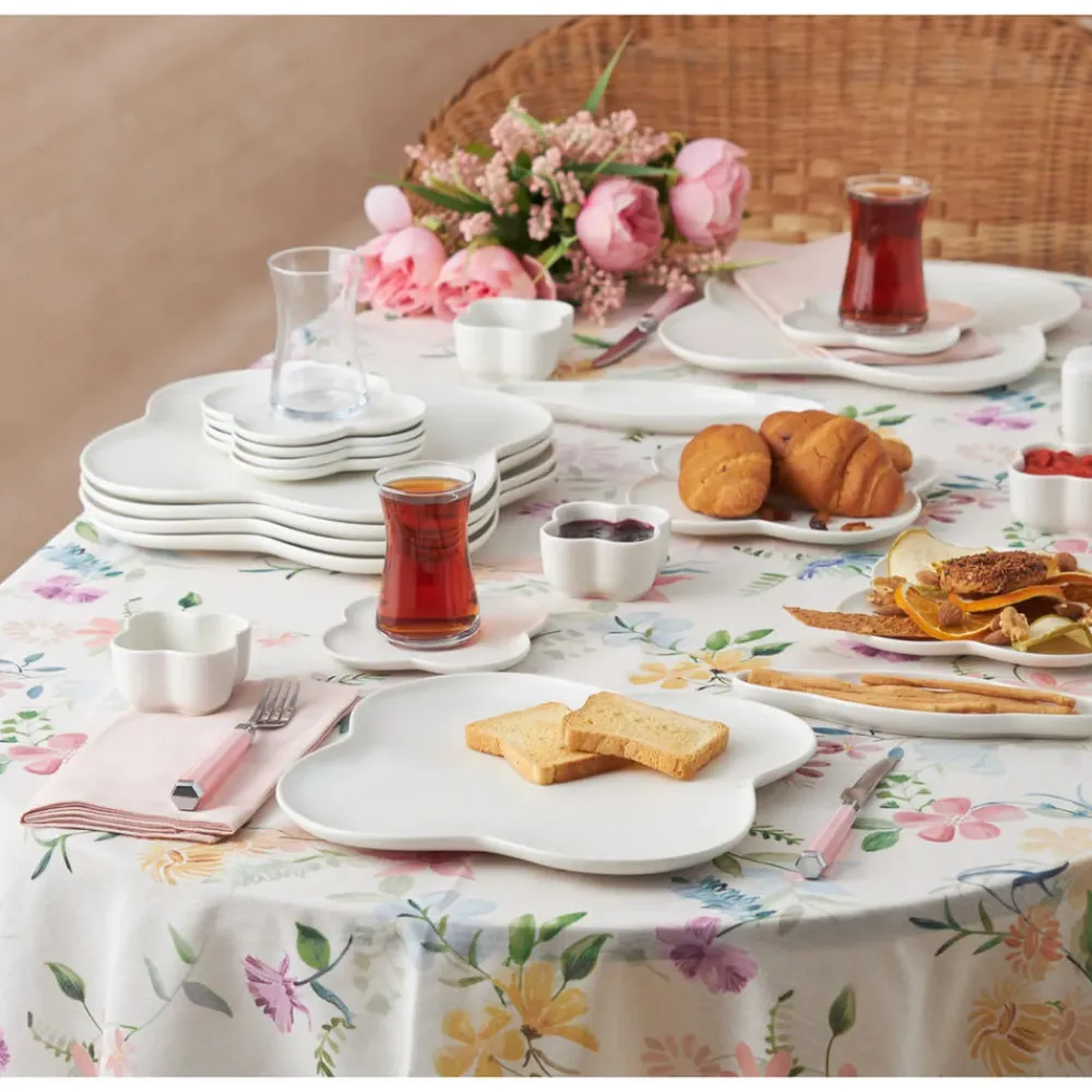 Karaca Clover Porzellan 6 Personen Frühstücksset und Servierschalen, 28 Teilig Weıß01 Clearance