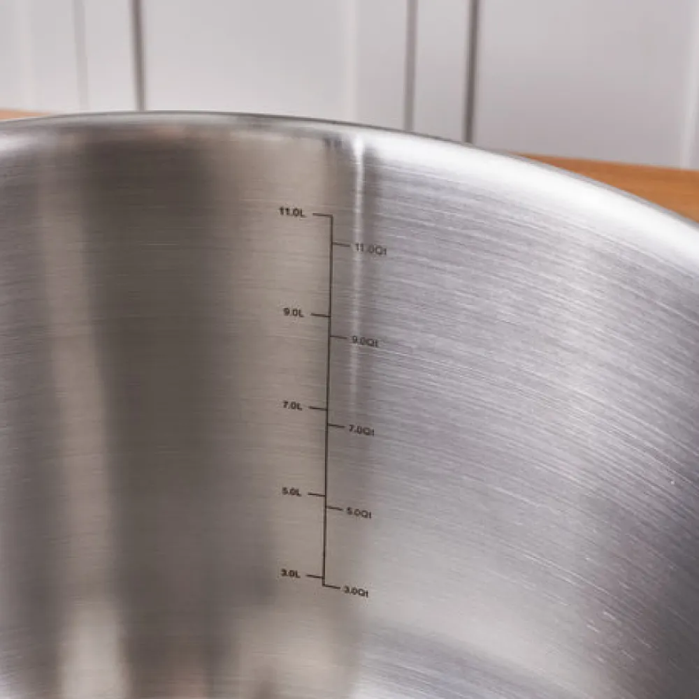 Karaca Elite Edelstahl-Induktions-Kochtopf mit Deckel, 30 cm, Silber Clearance