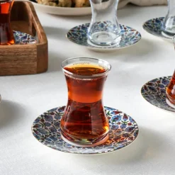 Karaca Emirgan 12-teiliges Türkisches Teeset aus Bone China für 6 Personen, 130 ml, Mehrfarbig Best
