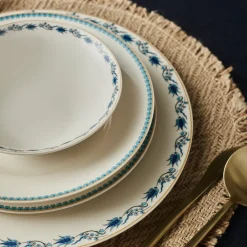 Karaca Forever Bone China Iznik 24-teiliges Tafelservice für 6 Personen, Mehrfarbig Clearance