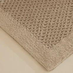 Karaca Helen Badvorleger, 60 × 100 cm, Stone Clearance