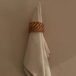 Karaca Home Belle Pflegeleichte 2er Set Stoffservietten Beige Bej New