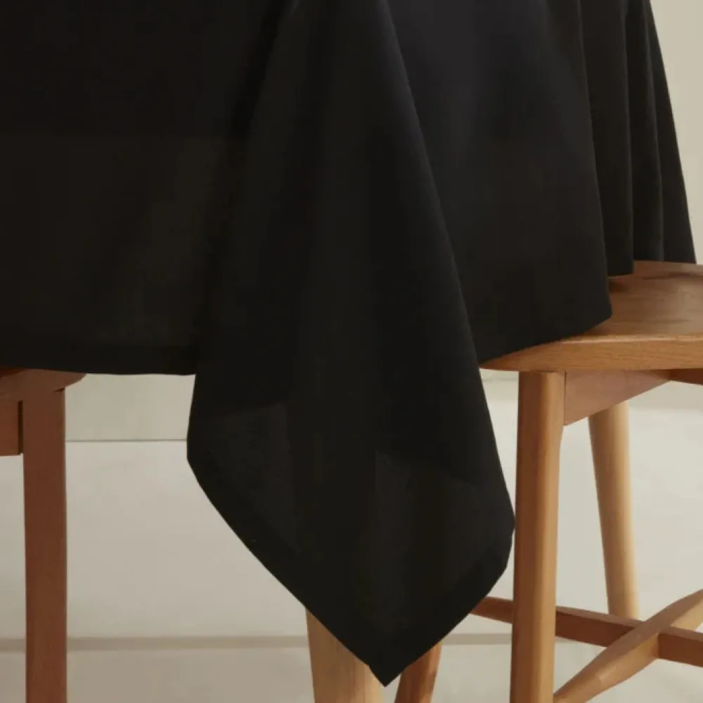 Karaca Home Belle Pflegeleichte Tischdecke Schwarz 140x200 cm Siyah Best