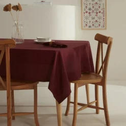 Karaca Home Belle Saum Tischdecke Bordeaux Bordo