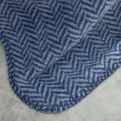 Karaca Home Sandra Doppel Fischgrätmuster-Decke, Indigo Indıgo Hot