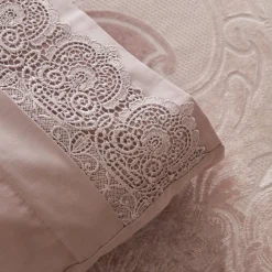 Karaca Home Valeria Queen 8-teiliges Geschenkset für Paare Altrosa Staubıge Rose Best