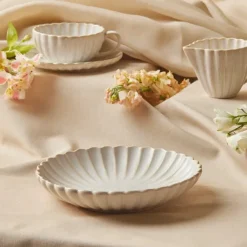 Karaca New Daisy Pasta-Schale aus Steinzeug mit Reaktivglasur, 22,5 cm, Weiß Beyaz Discount
