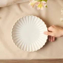 Karaca New Daisy Pasta-Schale aus Steinzeug mit Reaktivglasur, 22,5 cm, Weiß Beyaz Discount