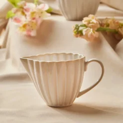 Karaca New Daisy Steinzeug-Milchkännchen mit Reaktivglasur, 150 ml, Weiß Beyaz Discount