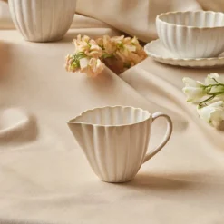 Karaca New Daisy Steinzeug-Milchkännchen mit Reaktivglasur, 150 ml, Weiß Beyaz Discount