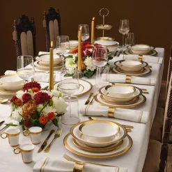 Karaca Royal Bone China Charlotte 55-teiliges Tafelservice für 12 Personen, Gold Hot