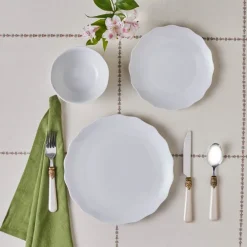 Karaca Scalloped 18-teiliges Tafelservice für 6 Personen Weıß01 Discount