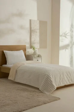 Karaca Stripe Sherpa Weiße Decke 150x200 Beyaz Hot