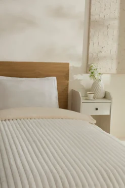 Karaca Stripe Sherpa Weiße Decke 150x200 Beyaz Hot