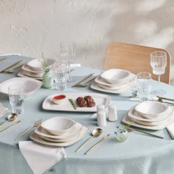 Karaca Timeless 59-teiliges Porzellan Halb-Quadratisches Dinner-Set für 12 Personen, Gold Hot