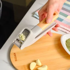 Karaca x Refika Gadgets Knoblauchpresse mit Holzgriff Grau02 Discount