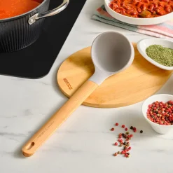 Karaca x Refika Gadgets Silikon-Kelle mit Holzgriff Grau02 Clearance