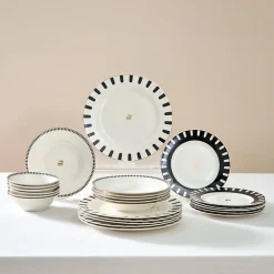 Karaca -Kollektion zum 50-jährigen Jubiläum Korea 24 Teil 6 Person Porzellan Dinner Set Schwarz01 Clearance