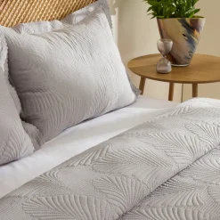 Karaca Leaf Bettüberwurf-Set 230x240 Cm + 2 (50x70 Cm) Grau Clearance